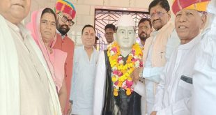 Water Resources Minister unveiled the statue in Dungarpur